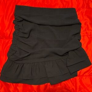 Elegant Black Rouched QSkirt
